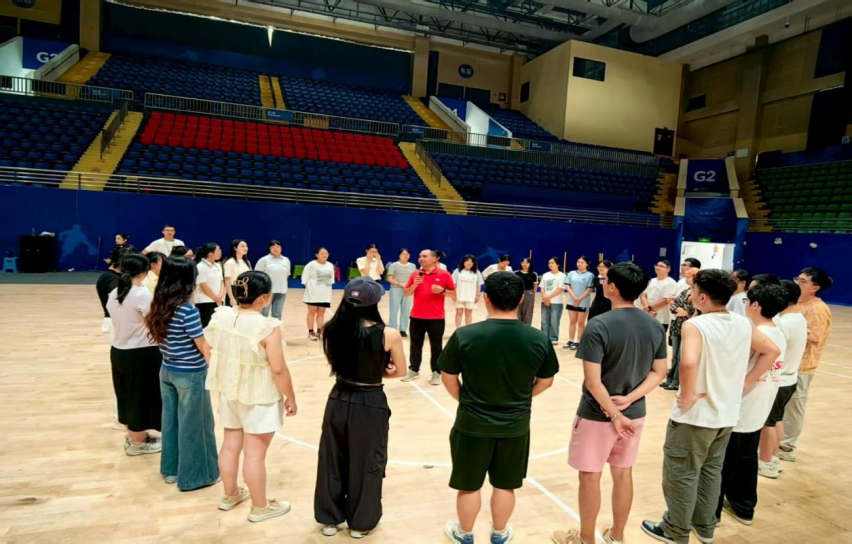 长宁职校新青年教师专题培训之素质拓展活动